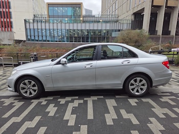 Used Mercedes-Benz C Class 2011 for sale - 77696869: Photo