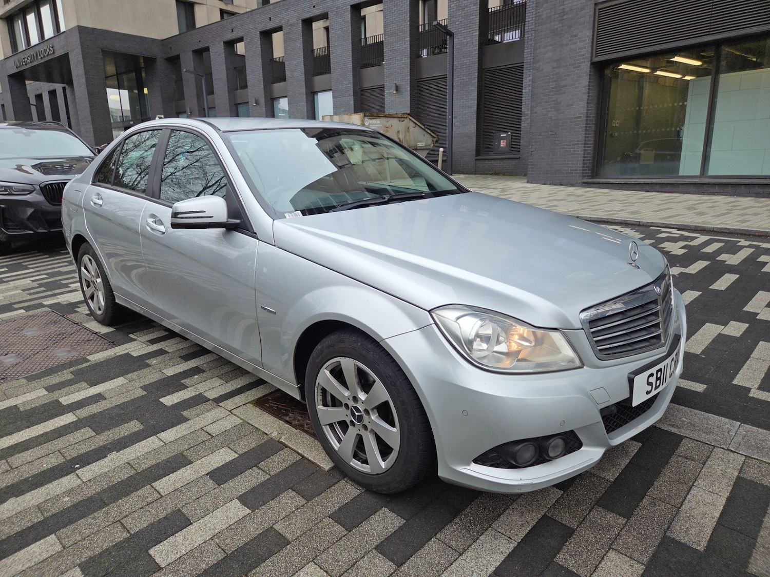 Used Mercedes-Benz C Class 2011 for sale - 77696869: Photo 2