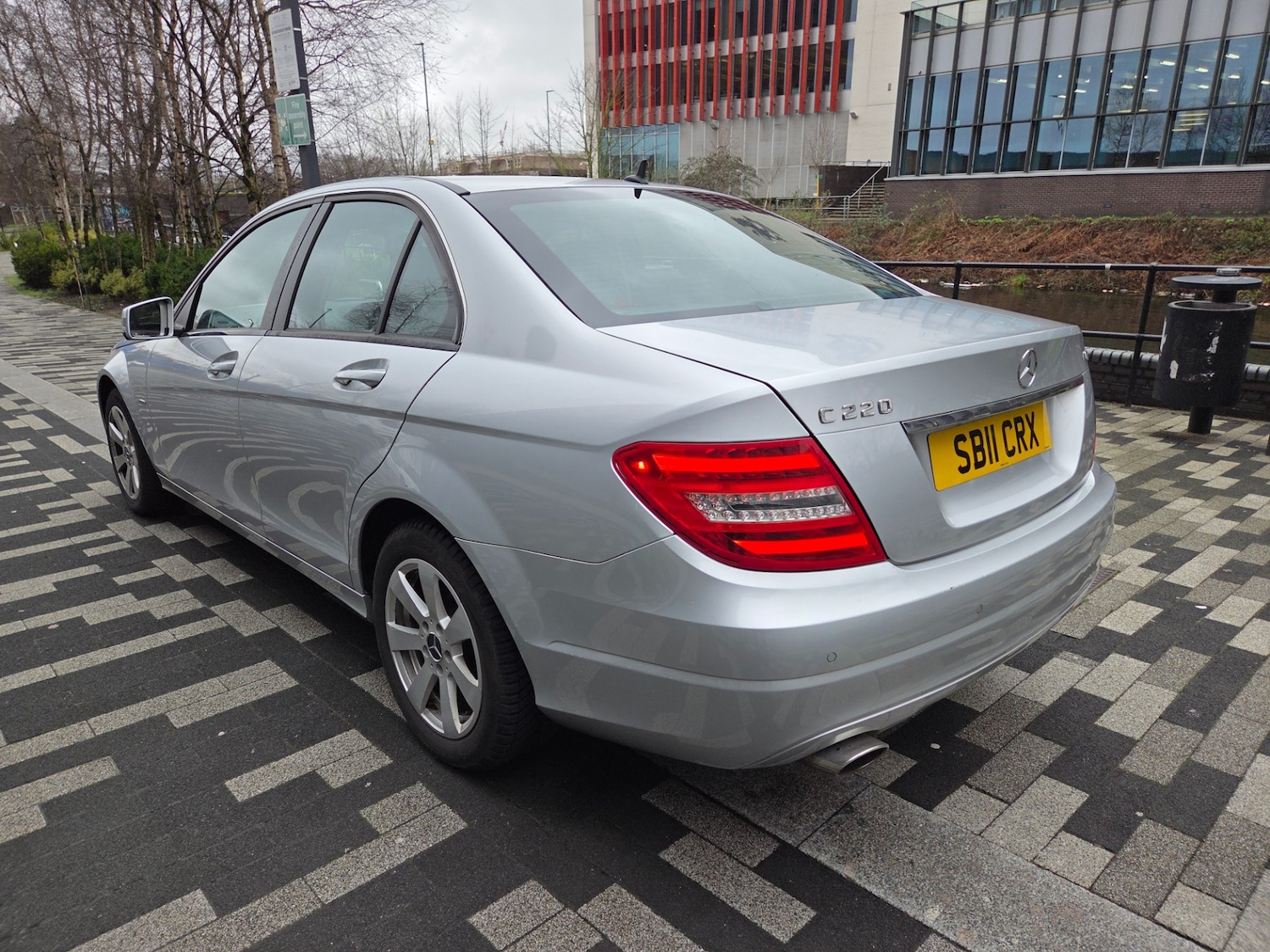 Used Mercedes-Benz C Class 2011 for sale - 77696869: Photo 3