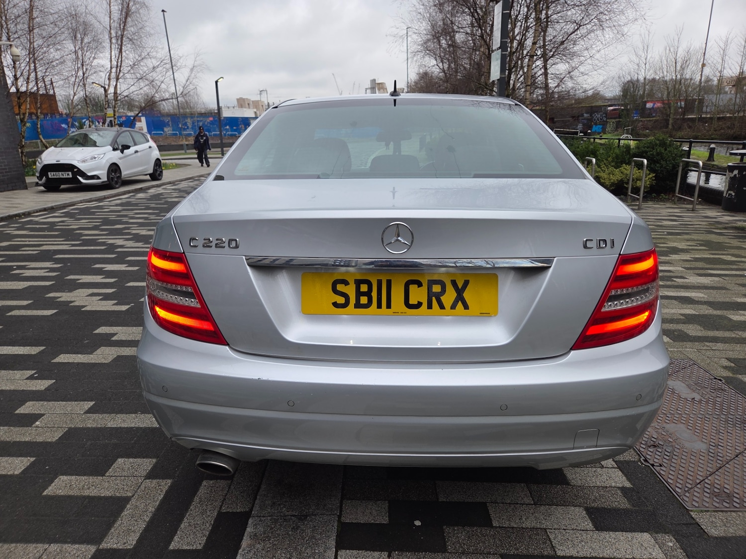 Used Mercedes-Benz C Class 2011 for sale - 77696869: Photo 5