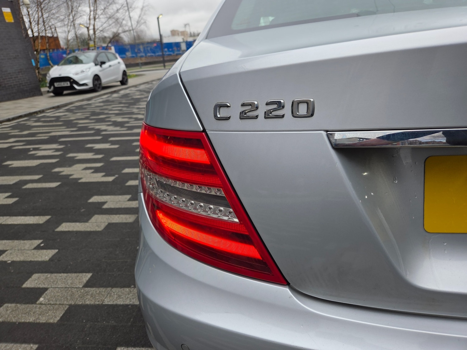 Used Mercedes-Benz C Class 2011 for sale - 77696869: Photo 6