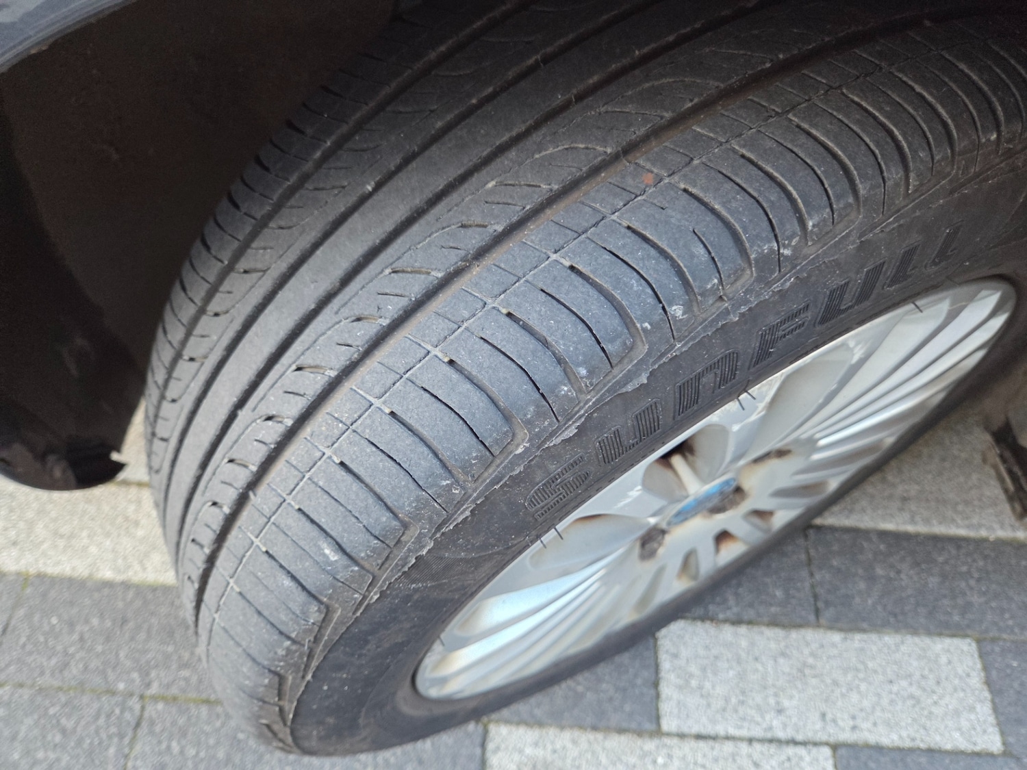 Used Ford Focus 2010 for sale - 76911303: Photo 16