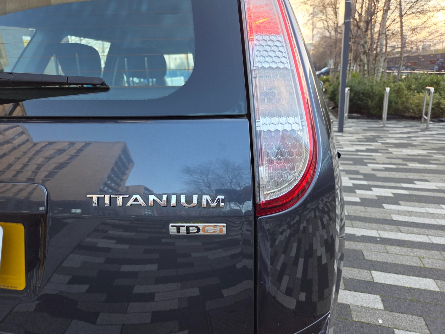 Used Ford Focus 2010 for sale - 76911303: Photo 17