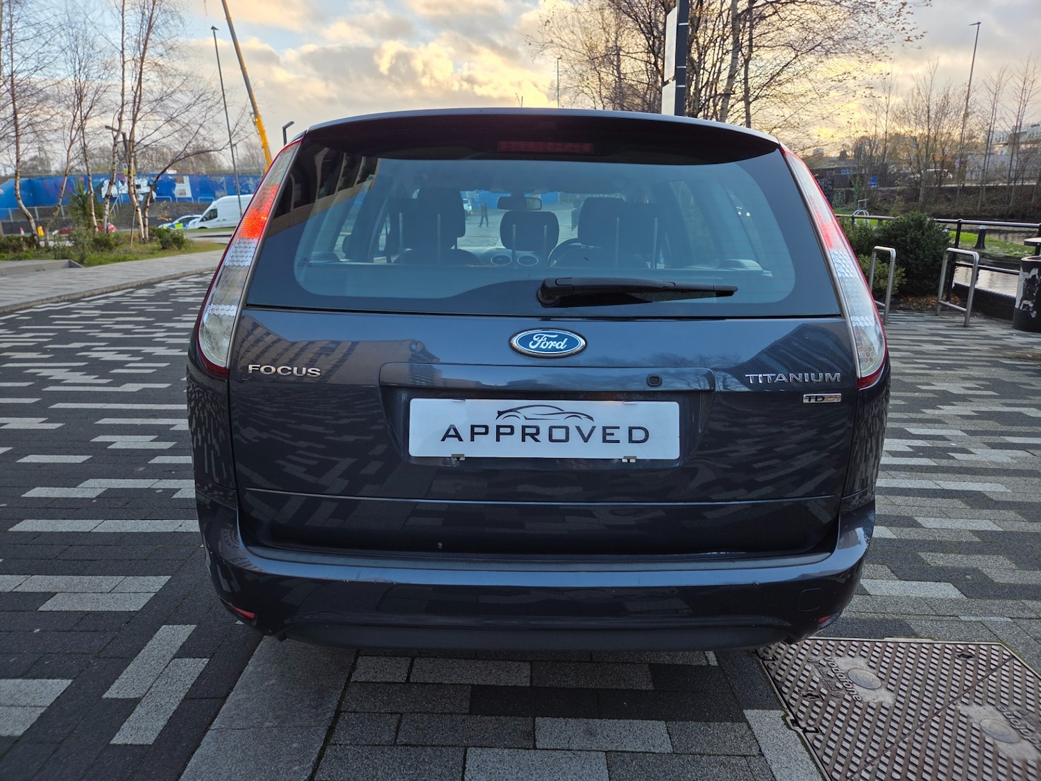 Used Ford Focus 2010 for sale - 76911303: Photo 5