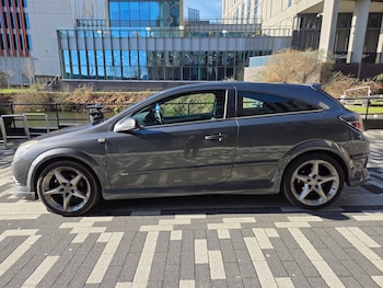 Vauxhall Astra feature image