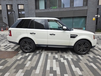 Used Land Rover Range Rover Sport 2010 for sale - 78976731: Photo