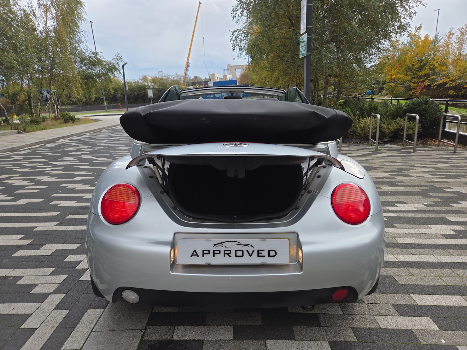 Used Volkswagen Beetle 2003 for sale - 76421895: Photo 6