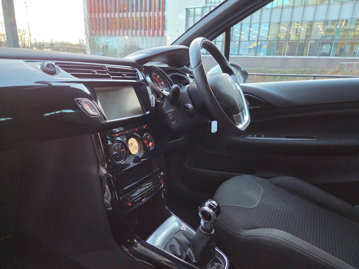 Used DS Automobiles DS 3 2015 for sale - 77357682: Photo 8