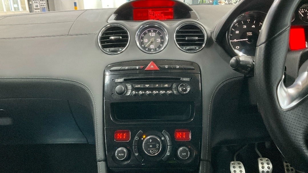 Used Peugeot RCZ 2010 for sale - 77910781: Photo 11