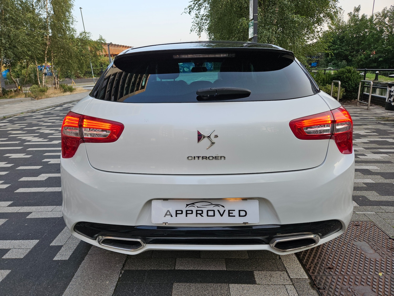 Vehicle 5