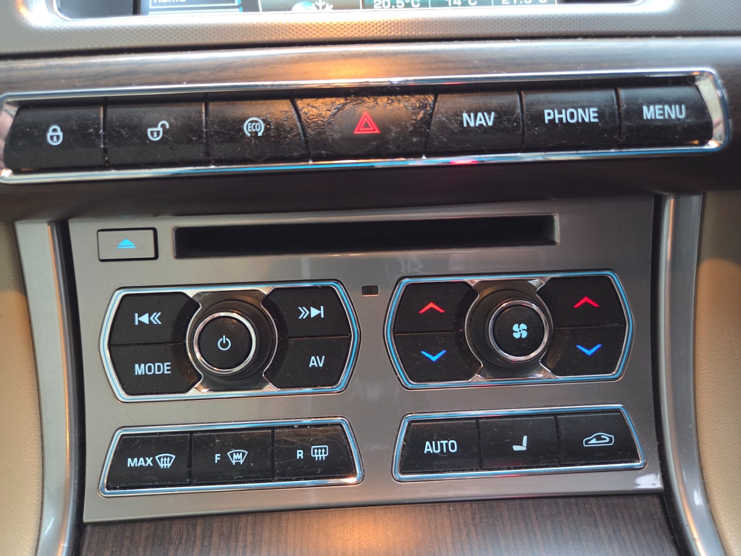 Used Jaguar XF 2013 for sale - 77670267: Photo 16