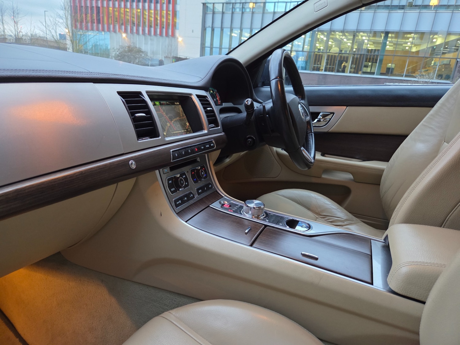 Used Jaguar XF 2013 for sale - 77670267: Photo 9