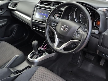 Used Honda Jazz 2019 for sale - 76438120: Photo