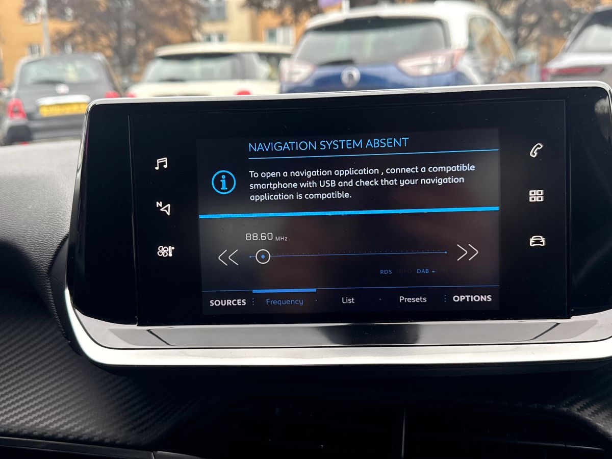 Used Peugeot 208 2021 for sale - 76871186: Photo 19