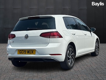Used Volkswagen Golf 2019 for sale - 75605746: Photo