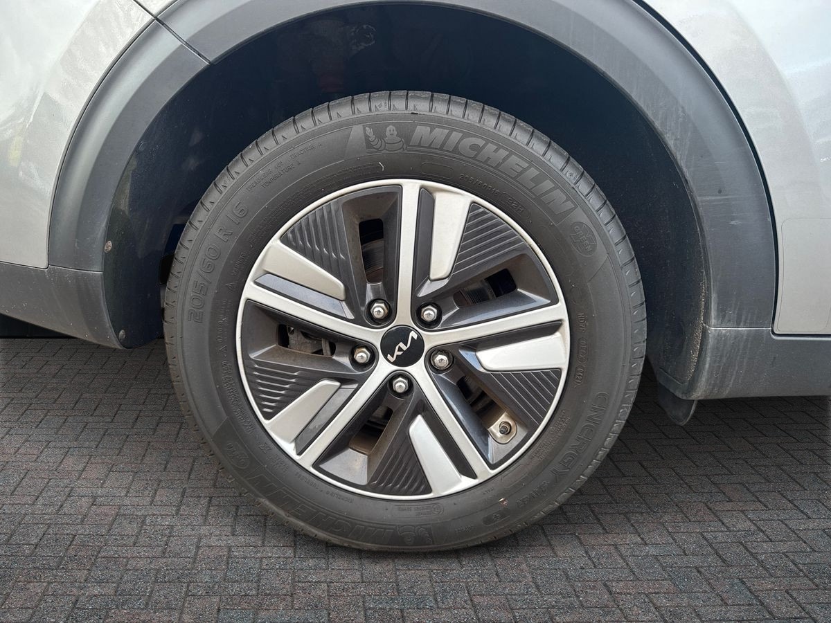 Used Kia Niro 2021 for sale - 76874647: Photo 11