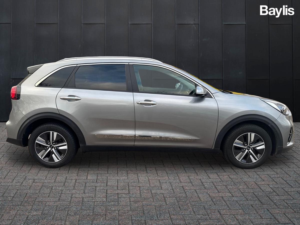 Used Kia Niro 2021 for sale - 76874647: Photo 5