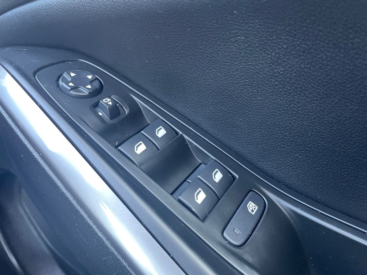 Used Vauxhall Grandland 2023 for sale - 76870198: Photo 17