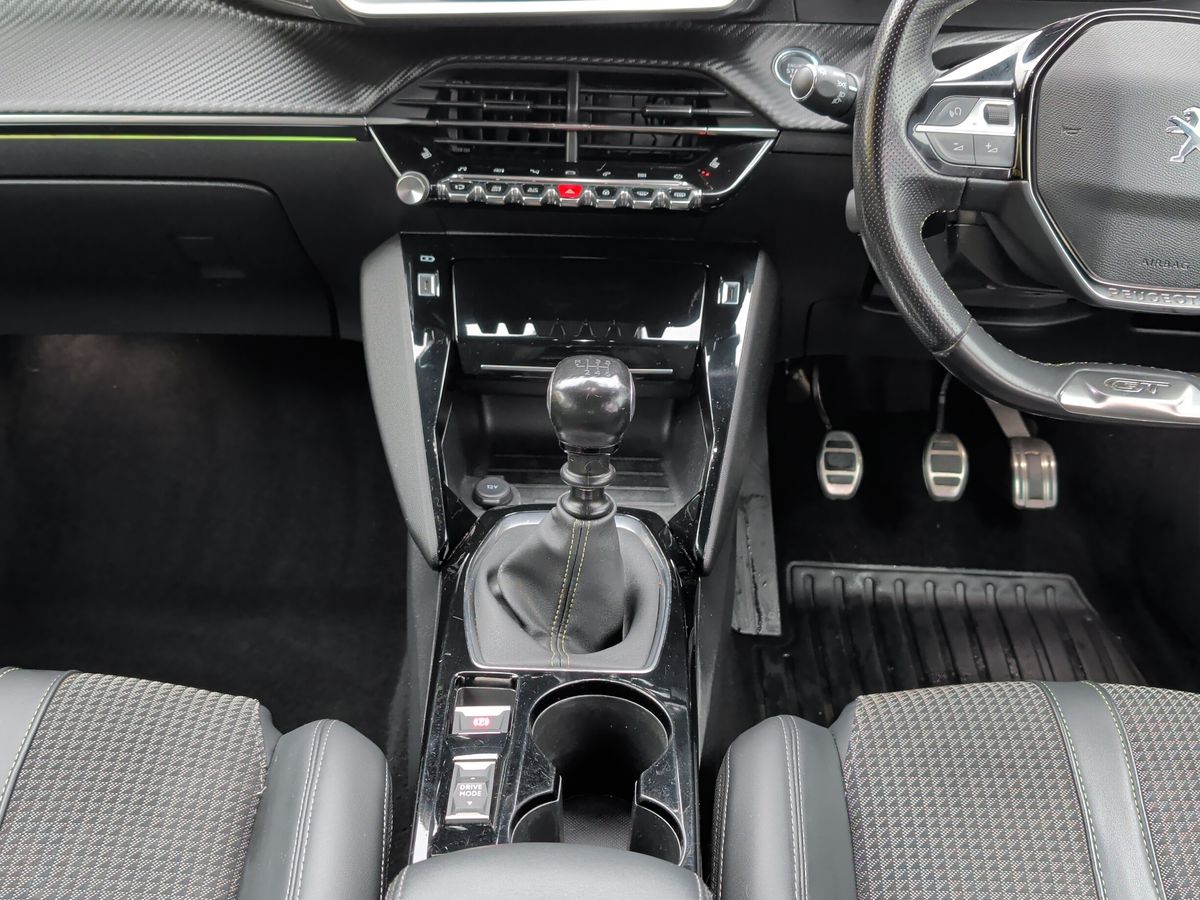 Used Peugeot 2008 2022 for sale - 76870950: Photo 15