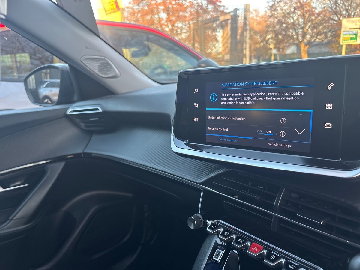 Used Peugeot 2008 2021 for sale - 76130621: Photo 19