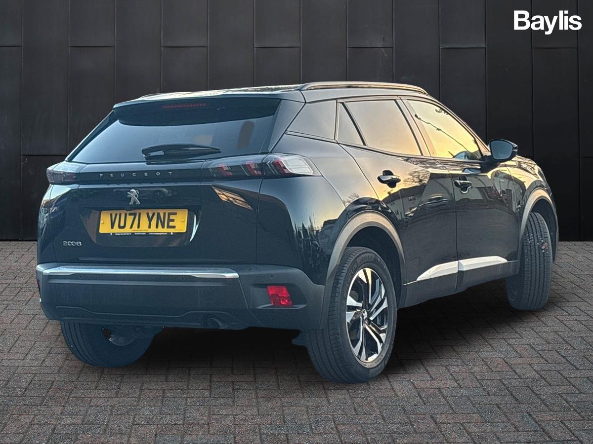 Used Peugeot 2008 2021 for sale - 76130621: Photo 2