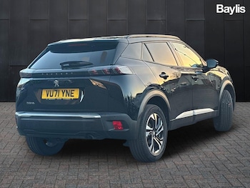 Used Peugeot 2008 2021 for sale - 76130621: Photo