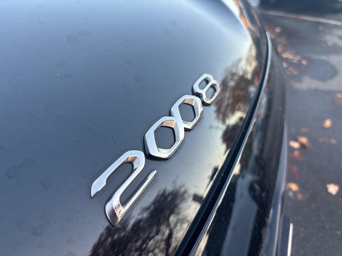 Used Peugeot 2008 2021 for sale - 76130621: Photo 35