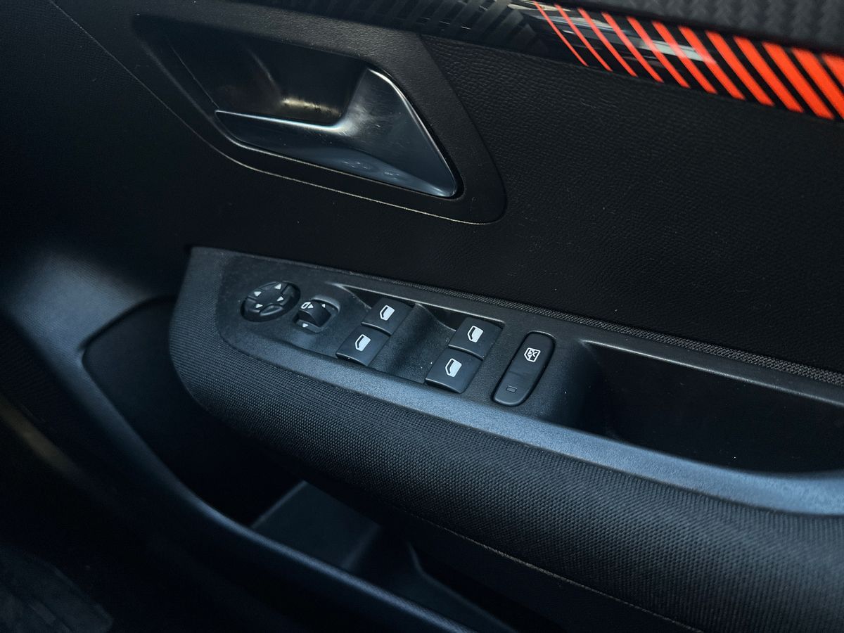 Used Peugeot 208 2023 for sale - 77224930: Photo 17