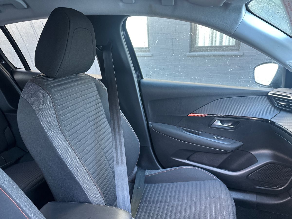 Used Peugeot 208 2023 for sale - 77224930: Photo 31