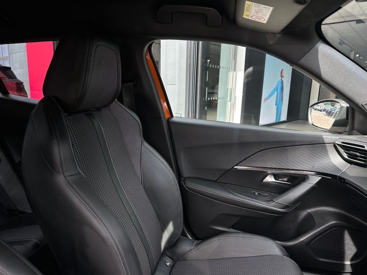 Used Peugeot 2008 2021 for sale - 75775881: Photo 27