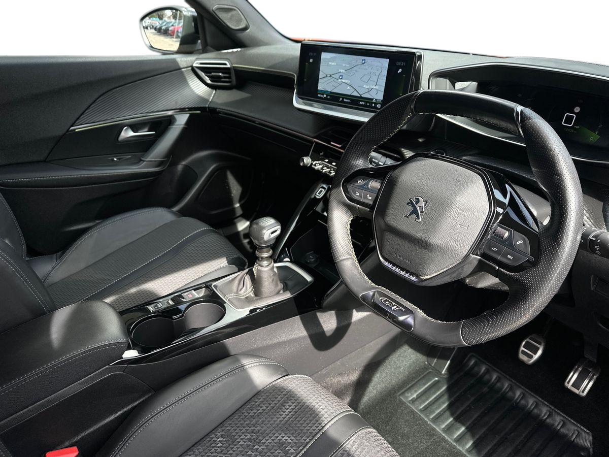 Used Peugeot 2008 2021 for sale - 75775881: Photo 3