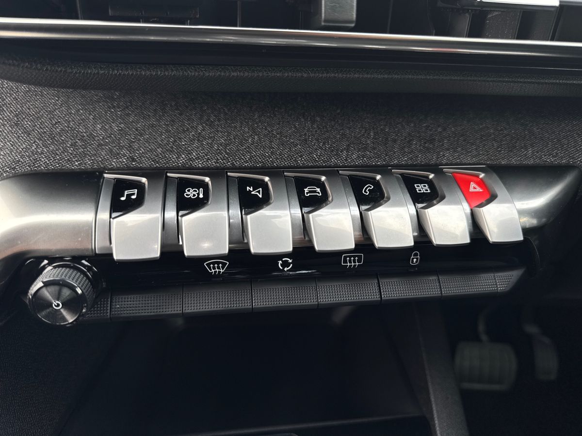 Used Peugeot 3008 2019 for sale - 76154932: Photo 30