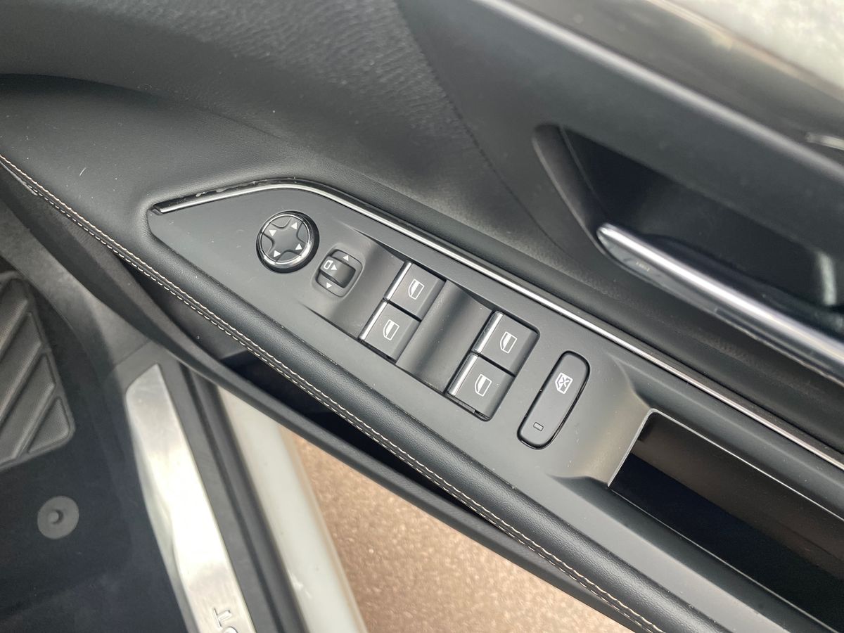 Used Peugeot 5008 2022 for sale - 76869458: Photo 17