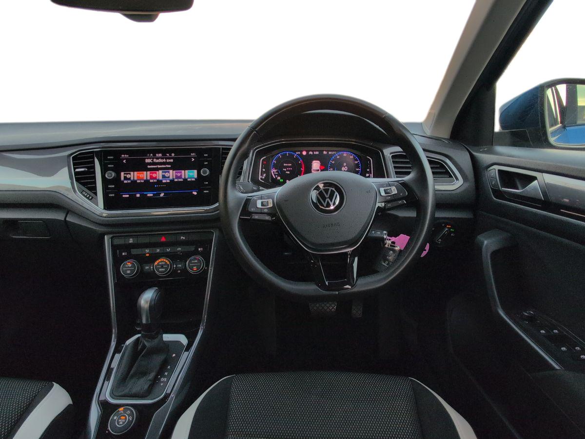 Used Volkswagen T-Roc 2021 for sale - 76868929: Photo 12