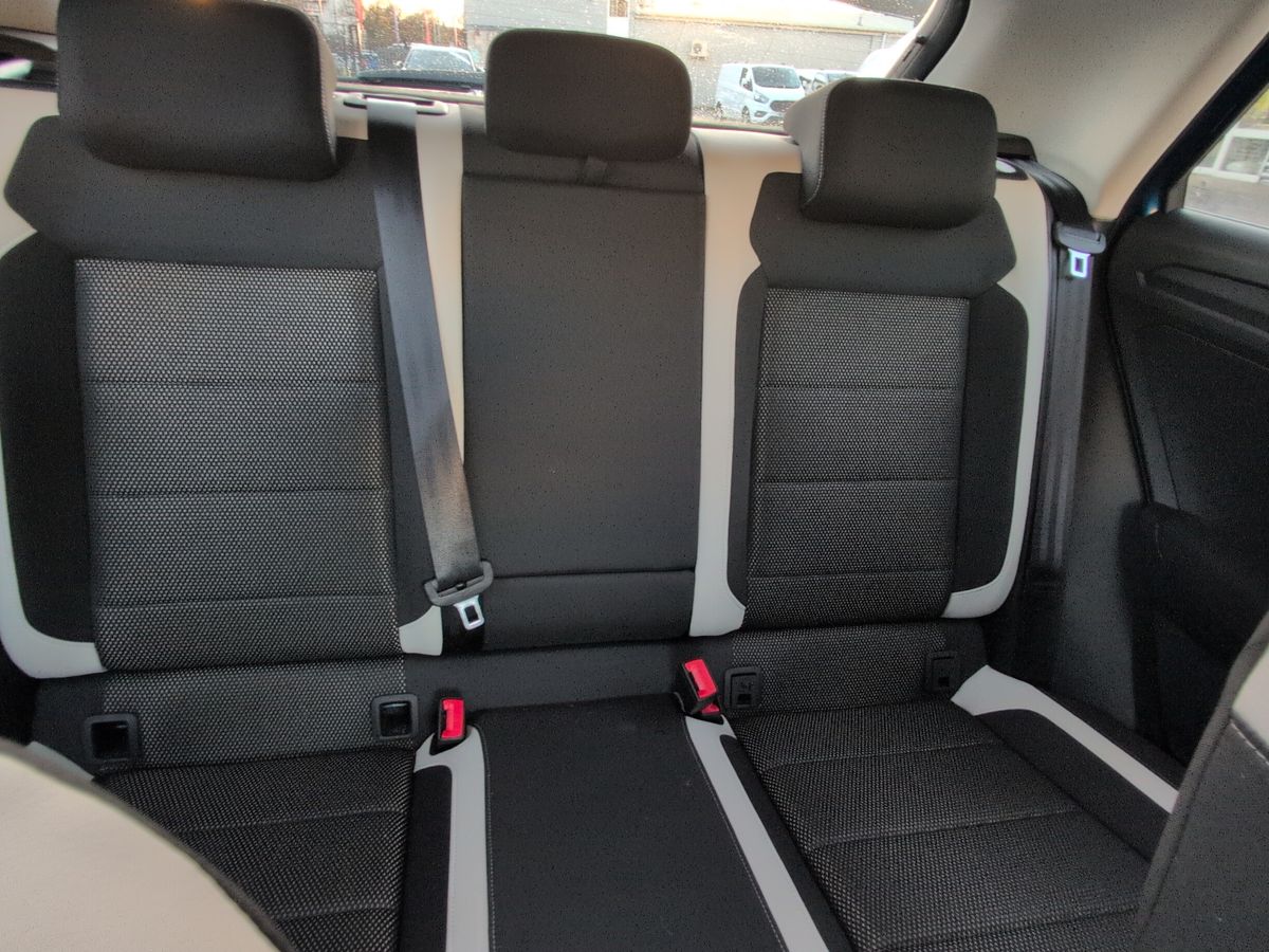 Used Volkswagen T-Roc 2021 for sale - 76868929: Photo 24