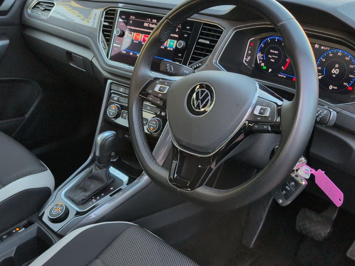 Used Volkswagen T-Roc 2021 for sale - 76868929: Photo 3