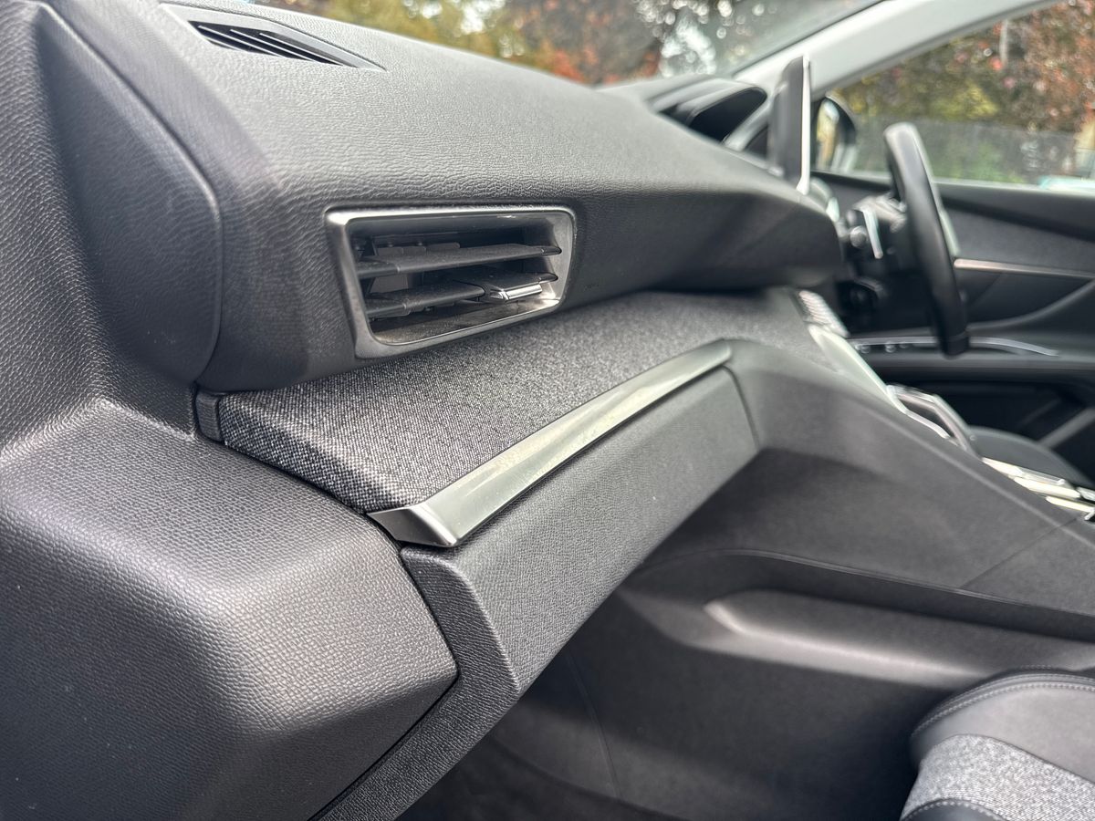 Used Peugeot 3008 2019 for sale - 76871656: Photo 32