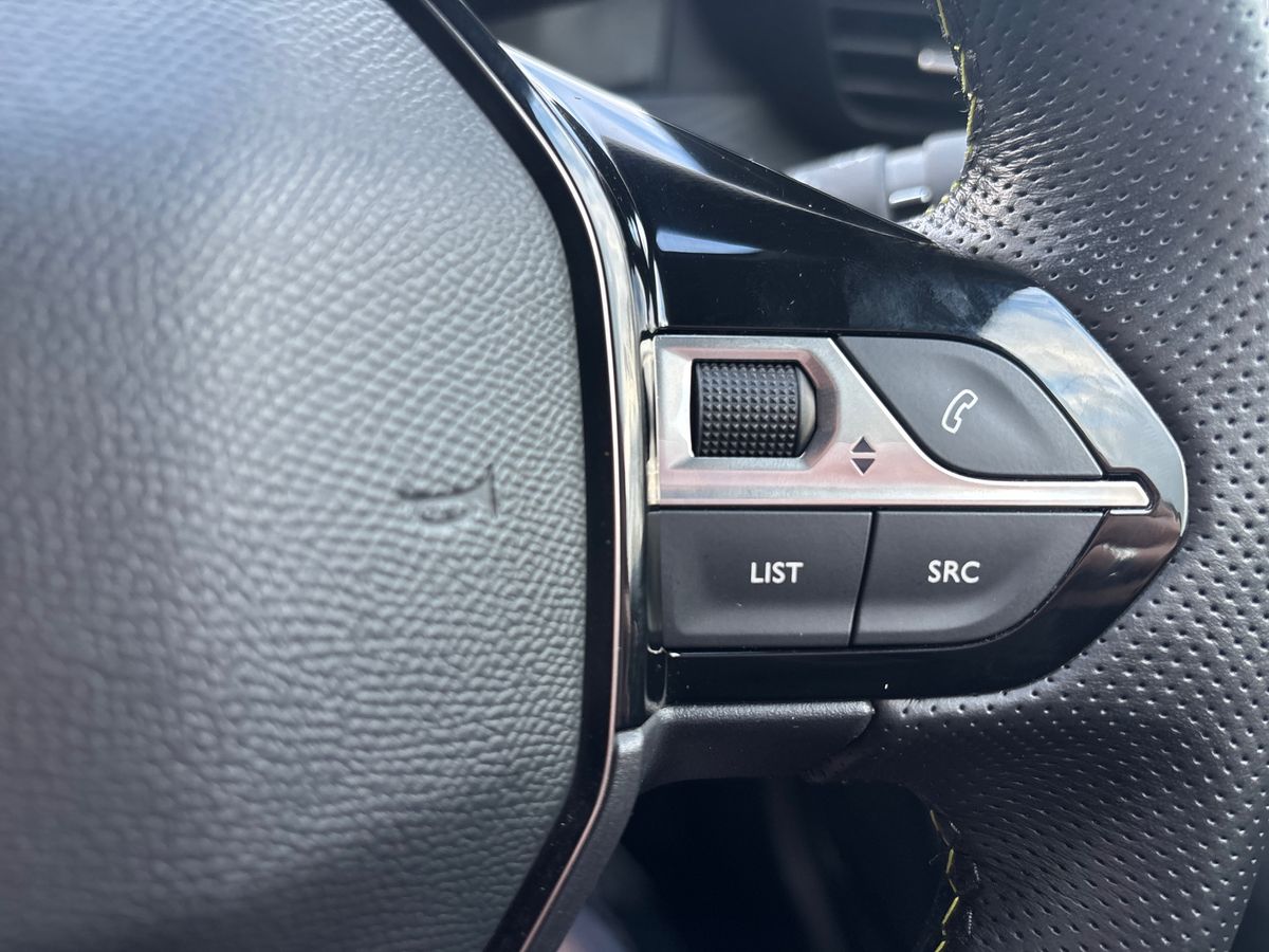 Used Peugeot 208 2021 for sale - 77205692: Photo 23