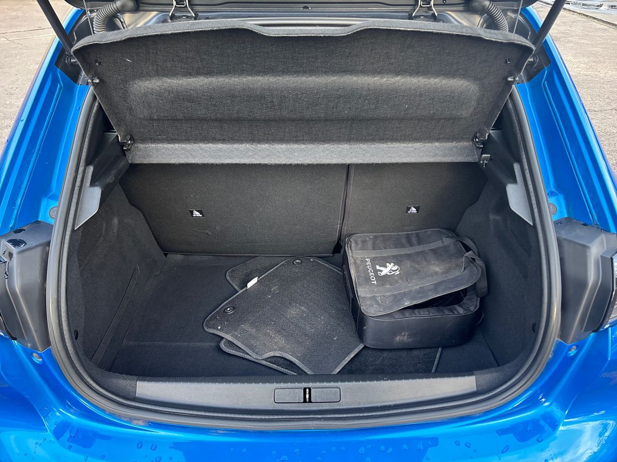 Used Peugeot 208 2021 for sale - 77205692: Photo 25