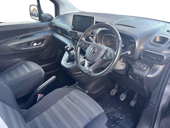 Used Vauxhall Combo Life 2022 for sale - 76908127: Photo