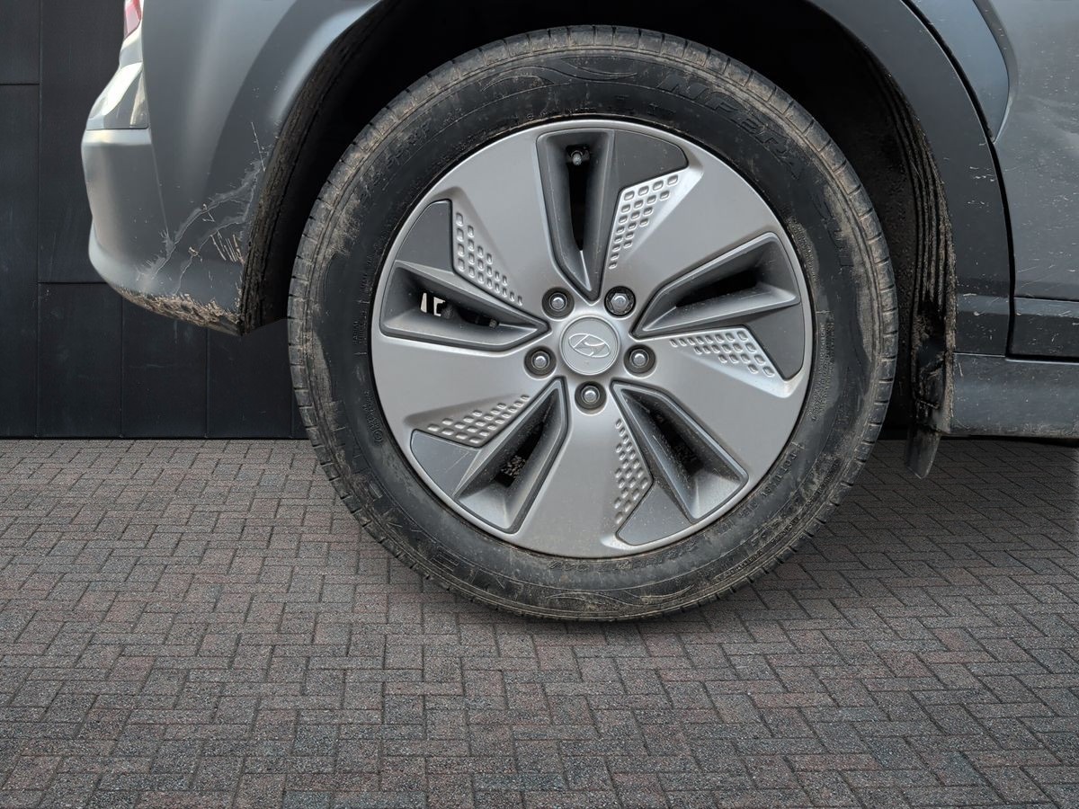 Used Hyundai KONA 2020 for sale - 77532064: Photo 11