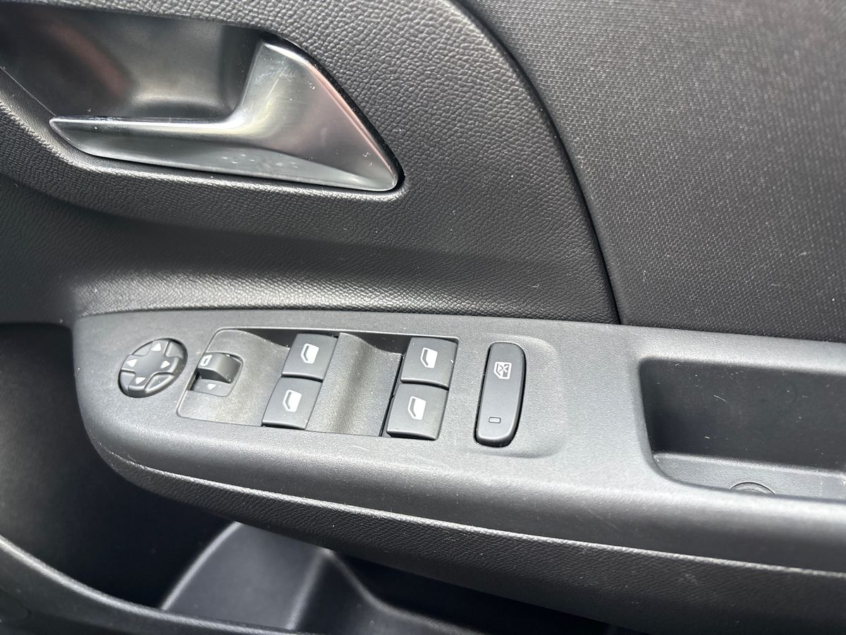 Used Vauxhall Corsa 2023 for sale - 77274081: Photo 17