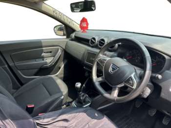 Used Dacia Duster 2019 for sale - 74885581: Photo