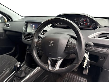 Used Peugeot 2008 2016 for sale - 75554285: Photo