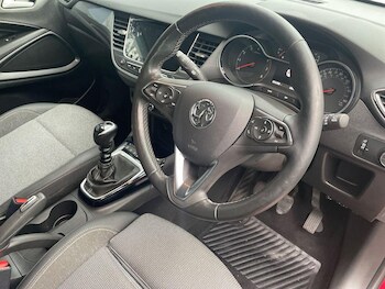 Used Vauxhall Crossland 2021 for sale - 76438134: Photo