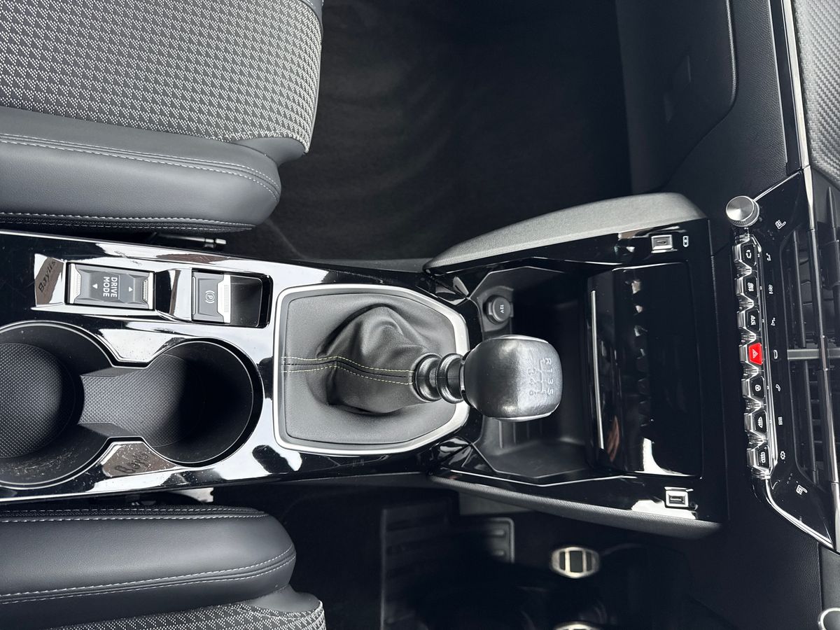 Used Peugeot 2008 2022 for sale - 76874801: Photo 15