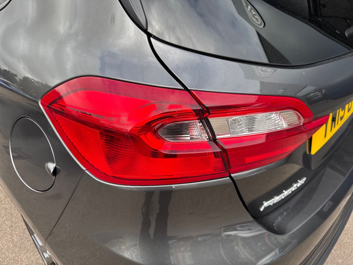 Used Ford Fiesta 2019 for sale - 76691410: Photo 26