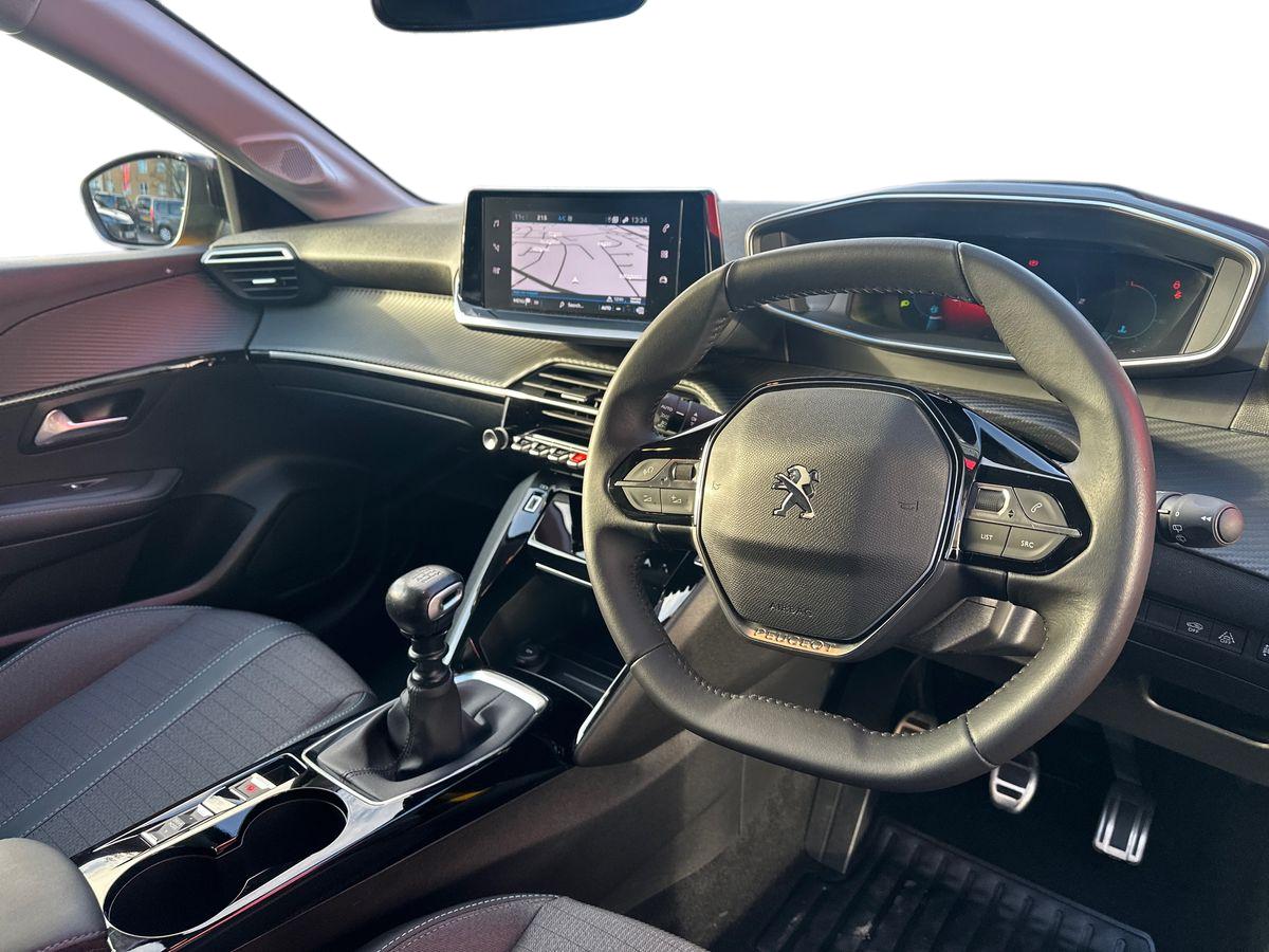 Used Peugeot 208 2023 for sale - 76971443: Photo 3