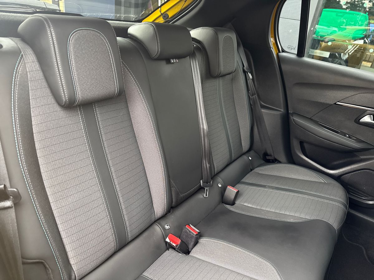 Used Peugeot 208 2021 for sale - 76140046: Photo 24