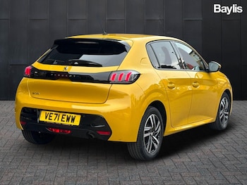 Used Peugeot 208 2021 for sale - 76140046: Photo 2